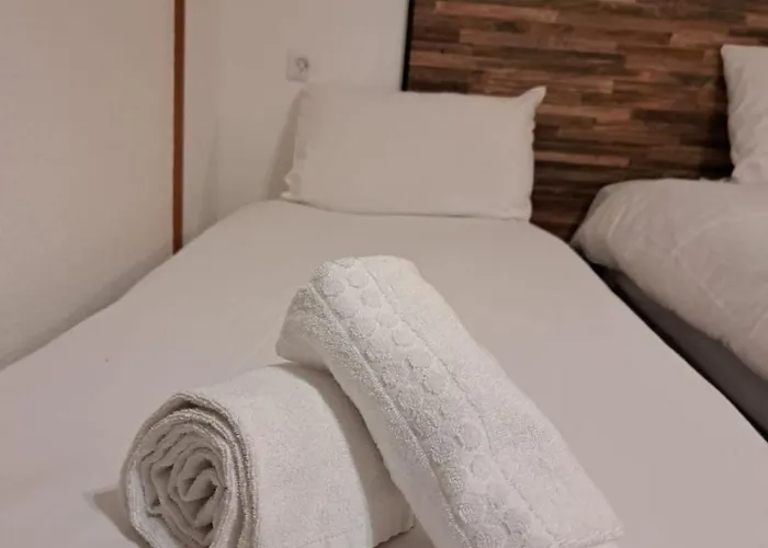 Resothel Group Hotel