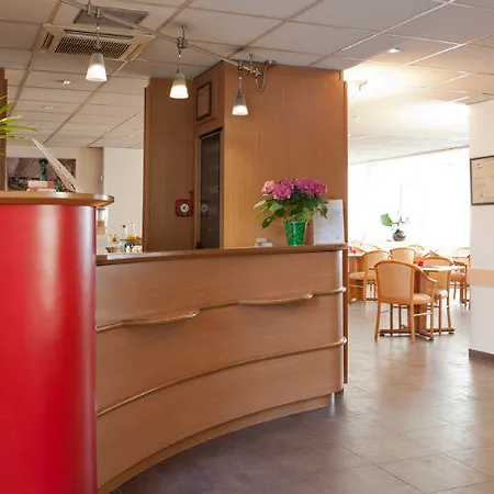 فندق Resothel Group